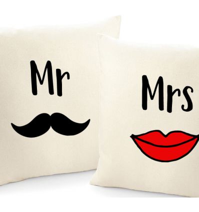 Poduszki dla pary na walentynki z nadrukiem Mr Mrs