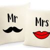 Poduszki dla pary na walentynki z nadrukiem Mr Mrs