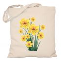 Torba z kwiatami narcyzami żonkilami