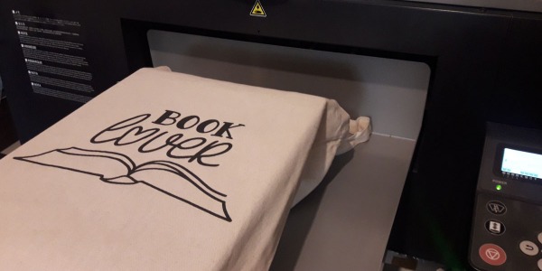 Torba na książki z biblioteki