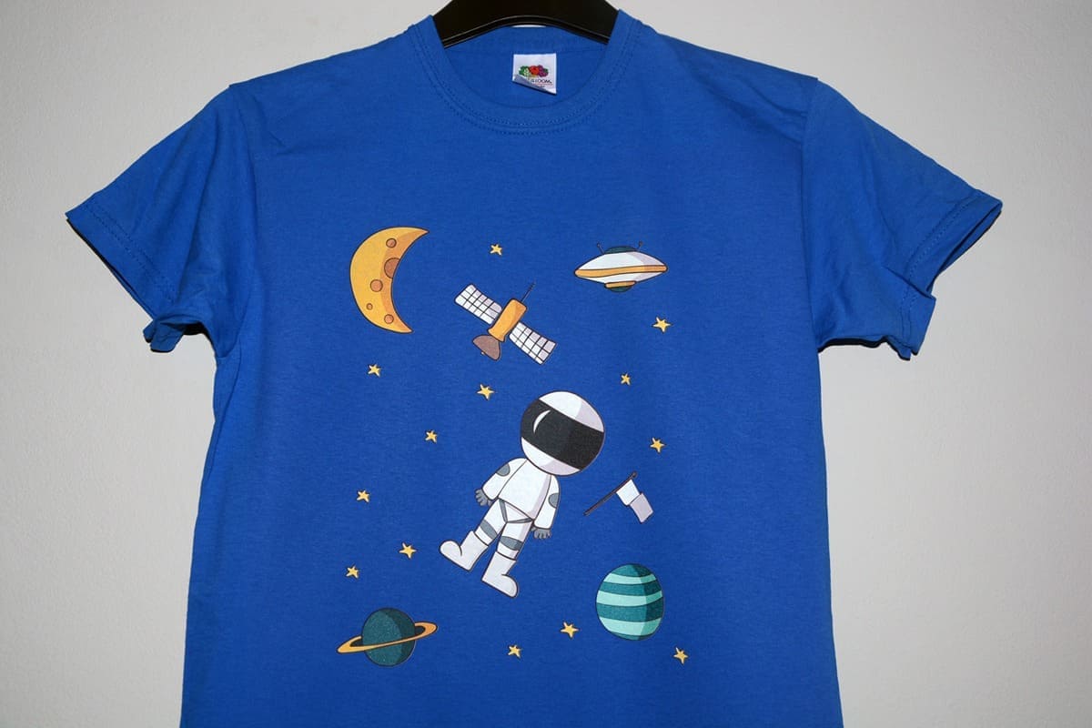 Kosmiczne inspiracje. Astronauta czy kosmonauta? Jaka jest różnica?