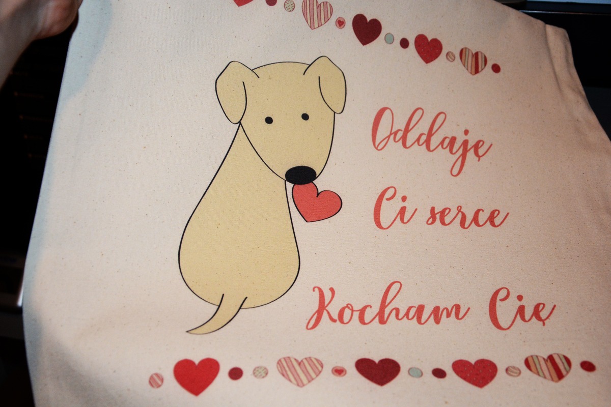 Jak wybrać idealną poduszkę na walentynki?